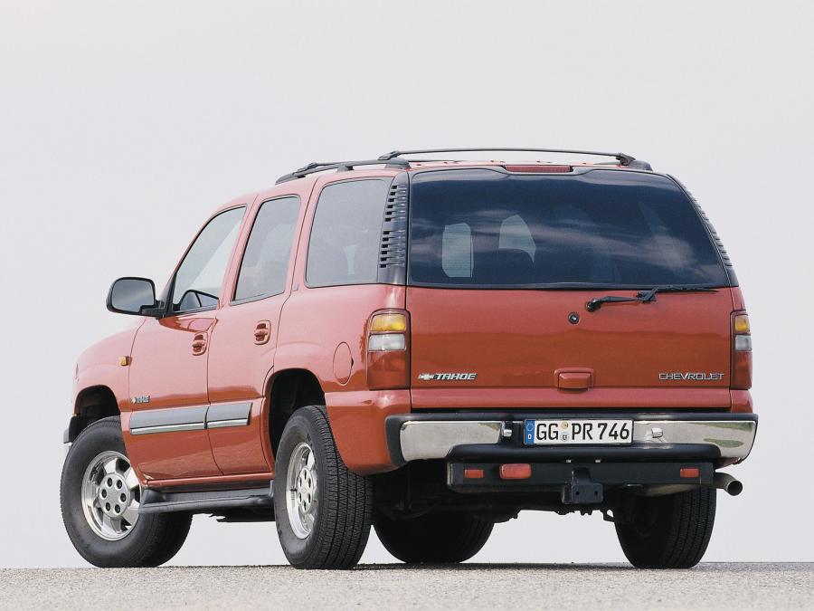  Chevrolet Tahoe 2000 года  (EU) (фото 16 из 23)